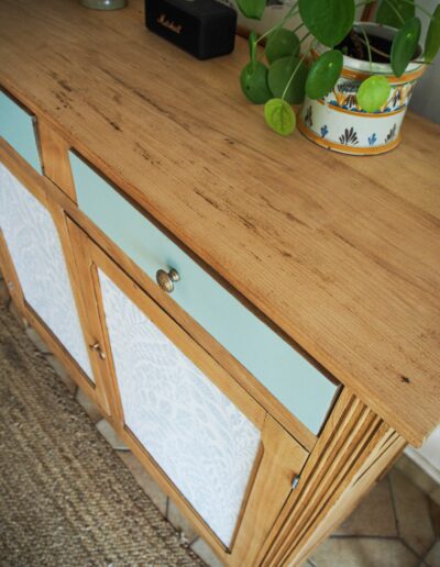 buffet parisien peinture