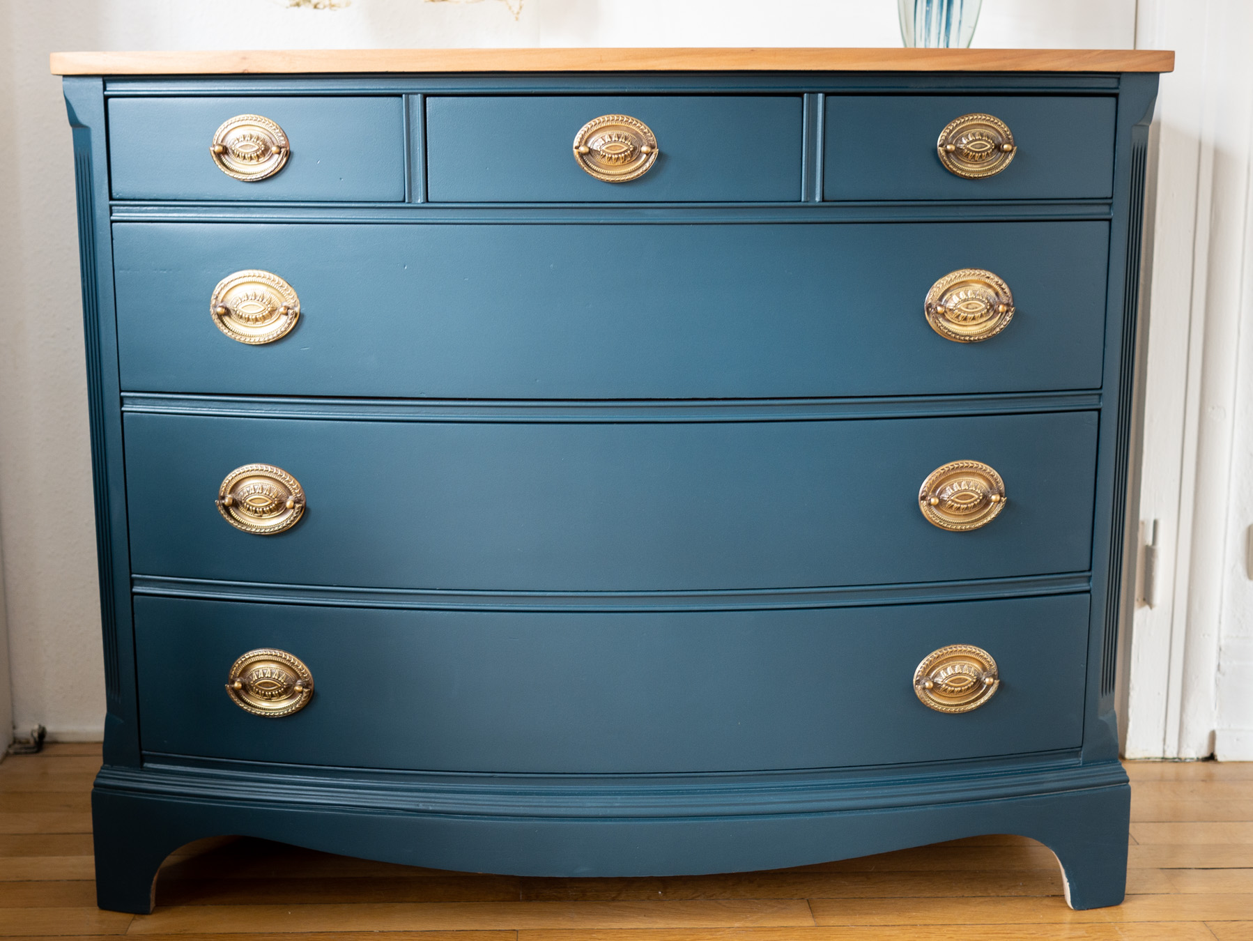 Commode-us-72dpi