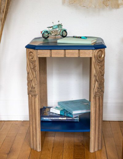 Transformation d'une table d'appoint en bois